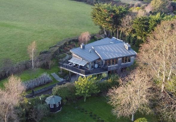 Luxurious villa south Dublin