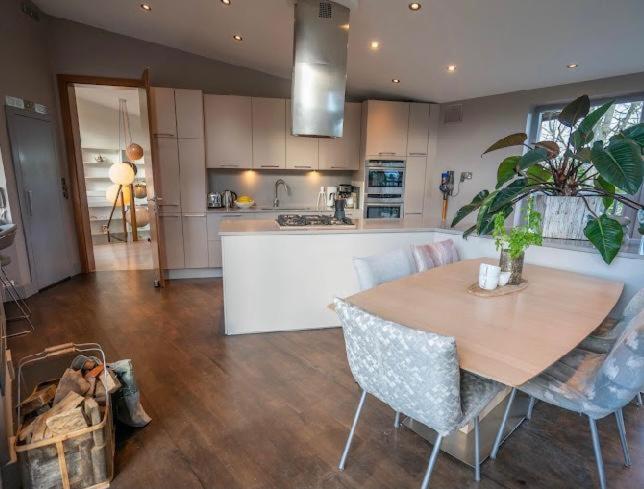 Luxurious villa south Dublin