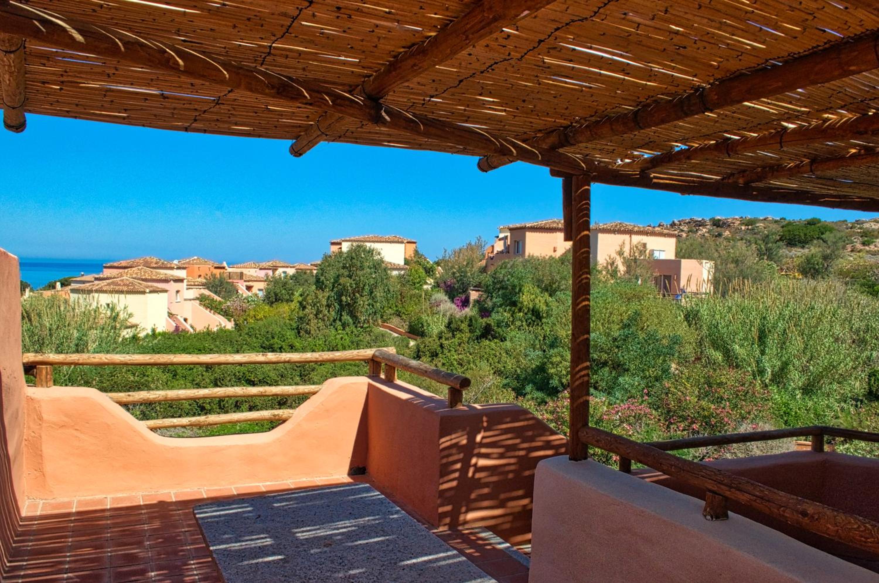 Residence Calarossa view 4