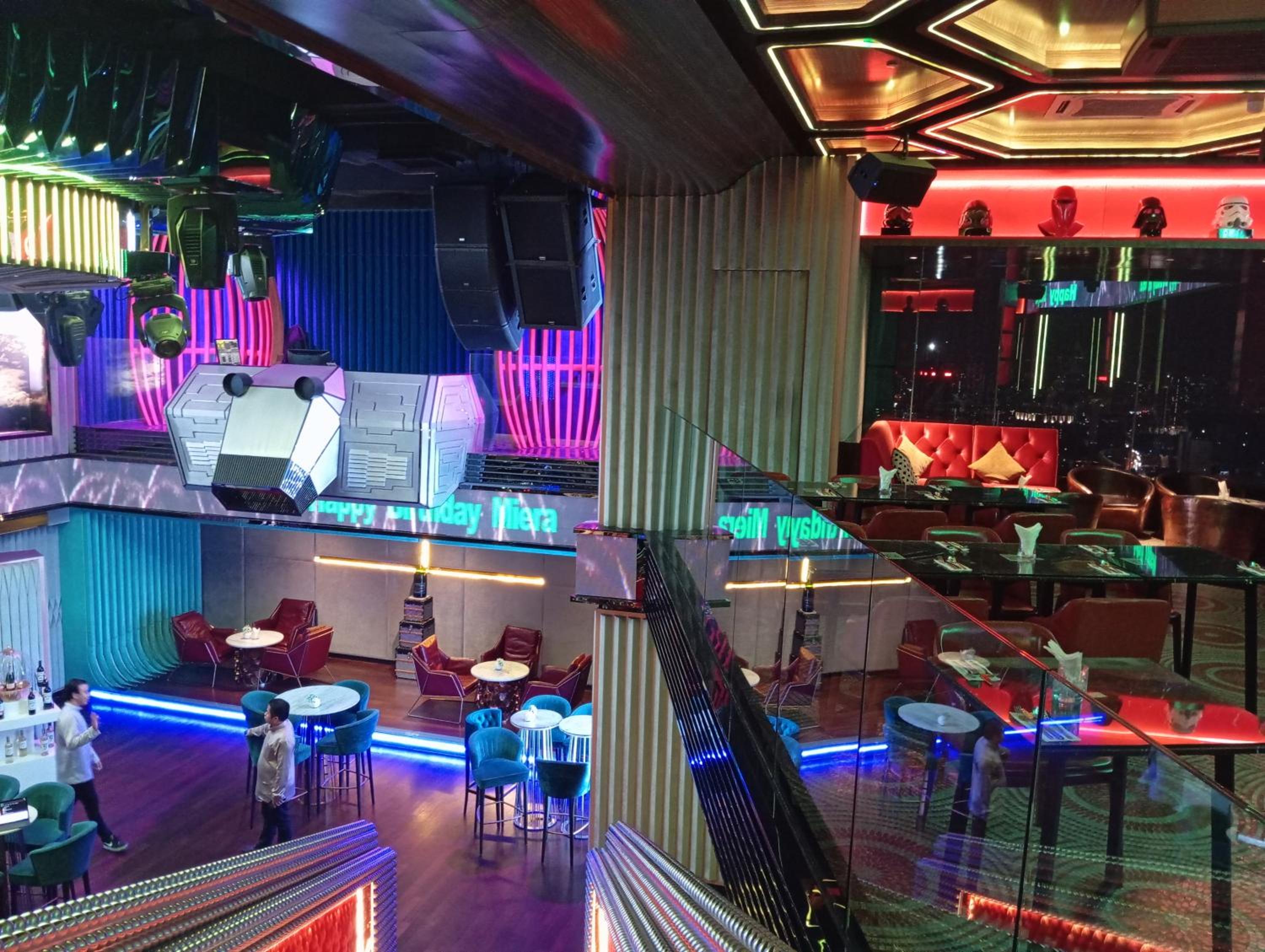 Platinum suites klcc by Fifty One