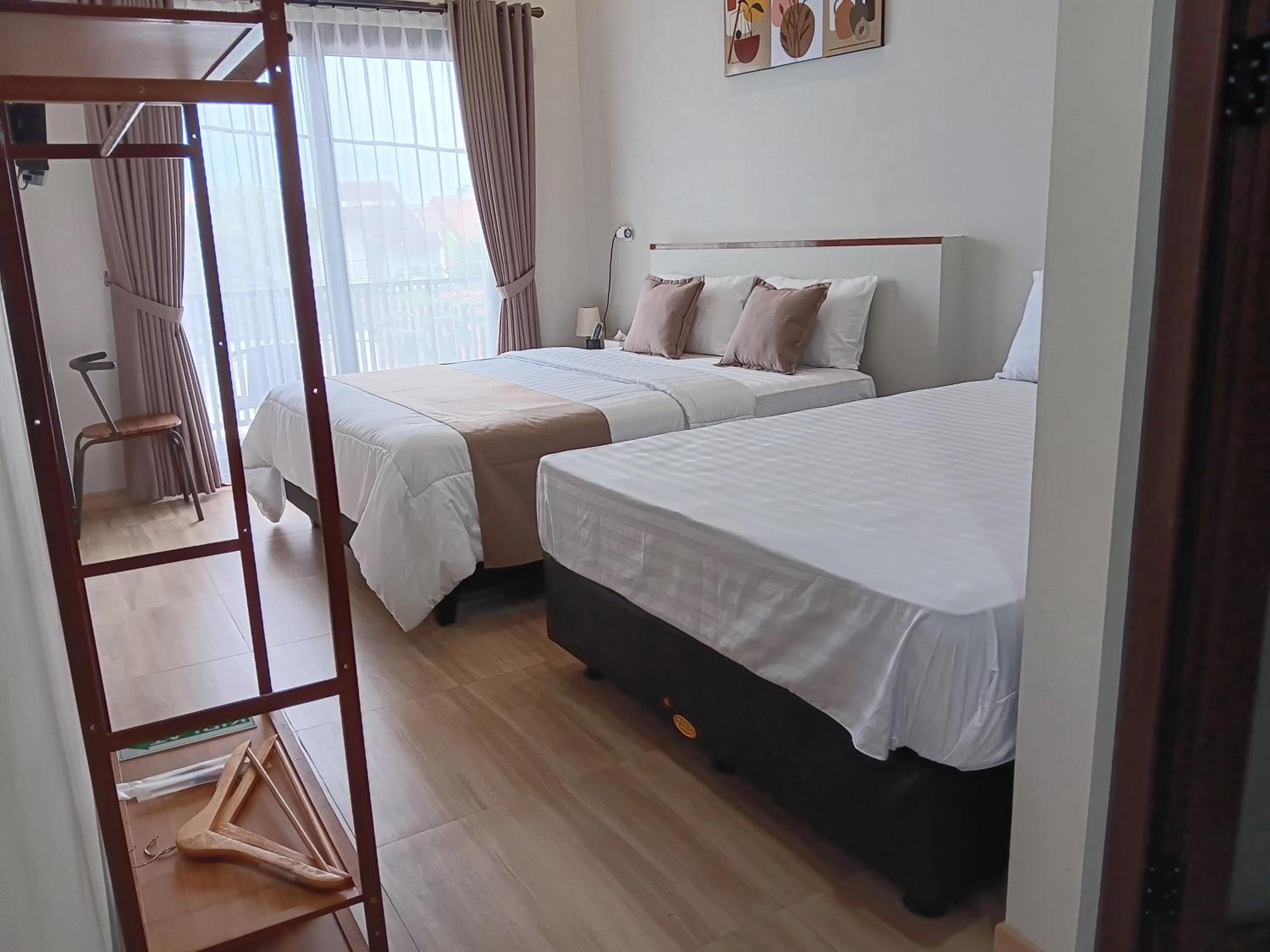 44 Guest House Syariah view 2