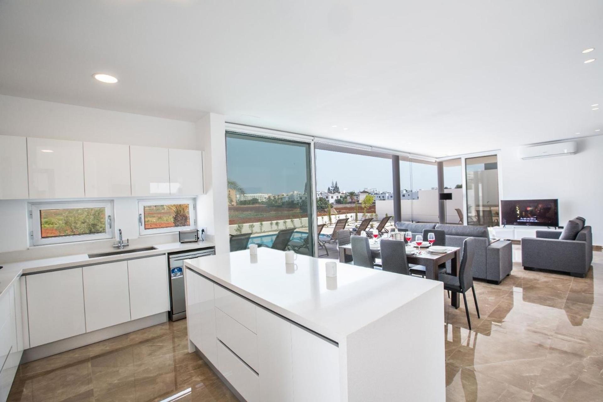 Ferienhaus mit Privatpool für 7 Personen ca 130 qm in Pernera, Südküste von Zypern - b58962