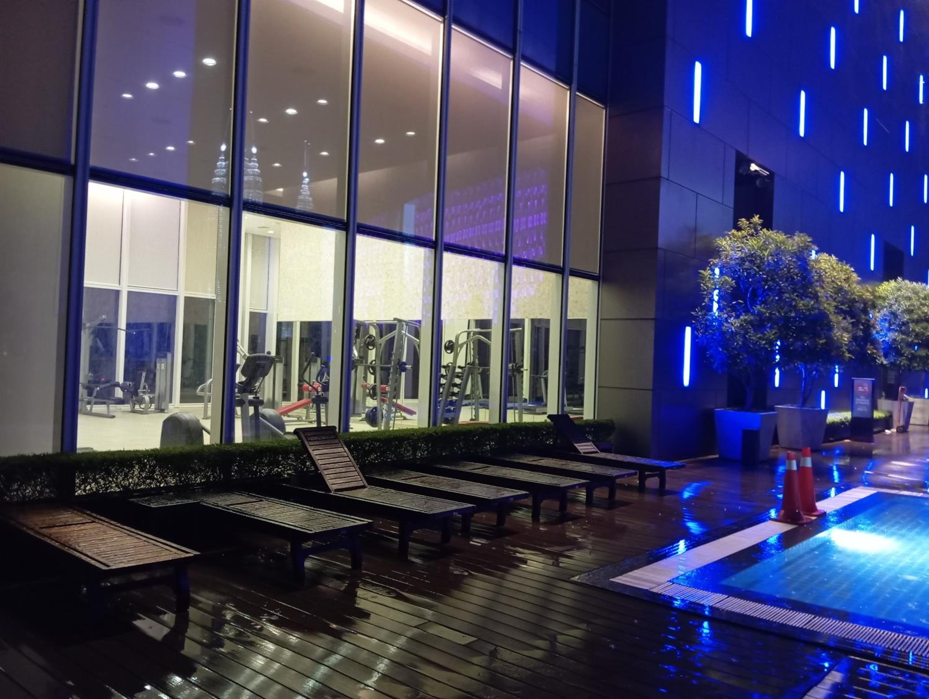 Platinum suites klcc by Fifty One
