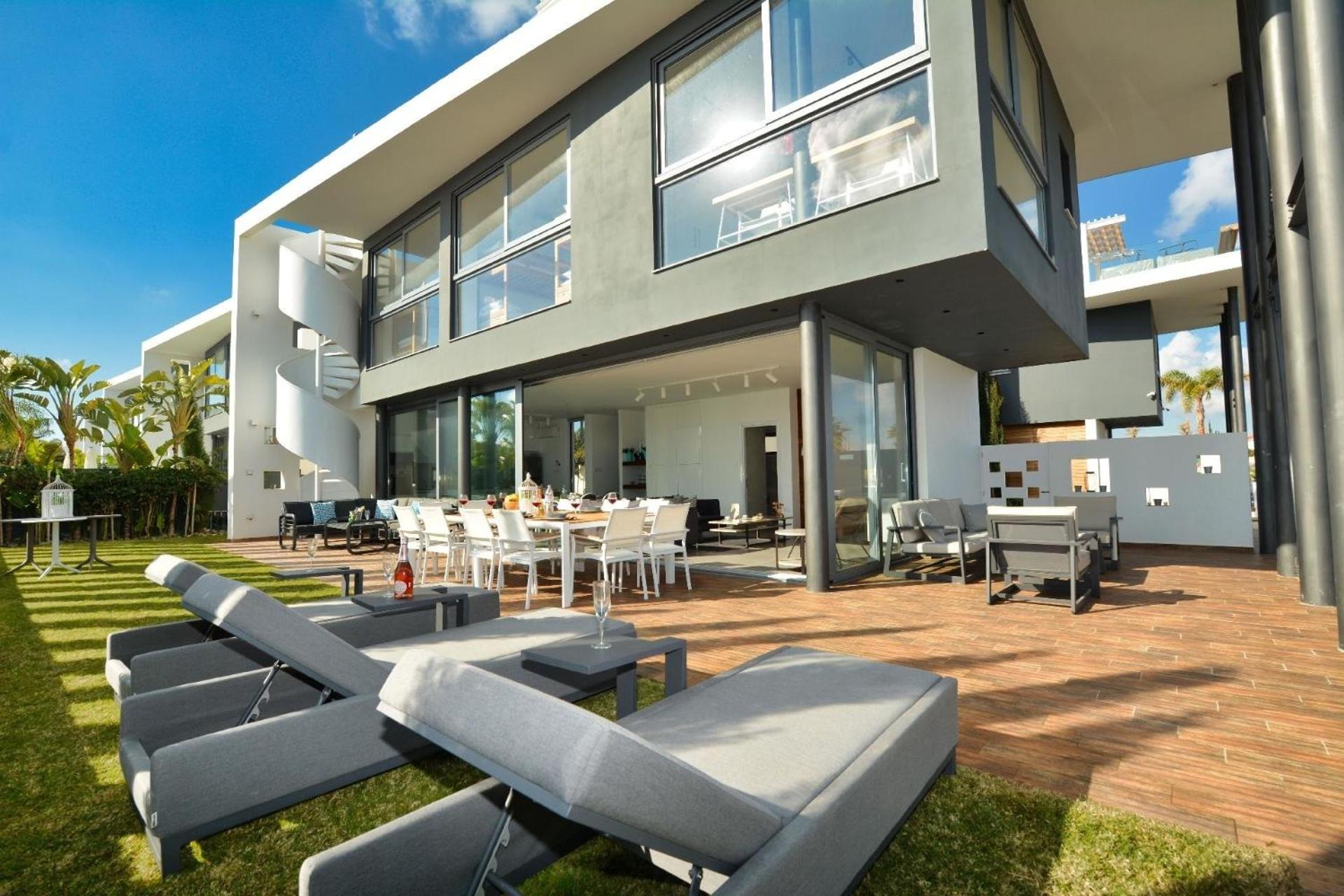 Ferienhaus mit Privatpool für 8 Personen ca 130 qm in Paralimni, Südküste von Zypern
