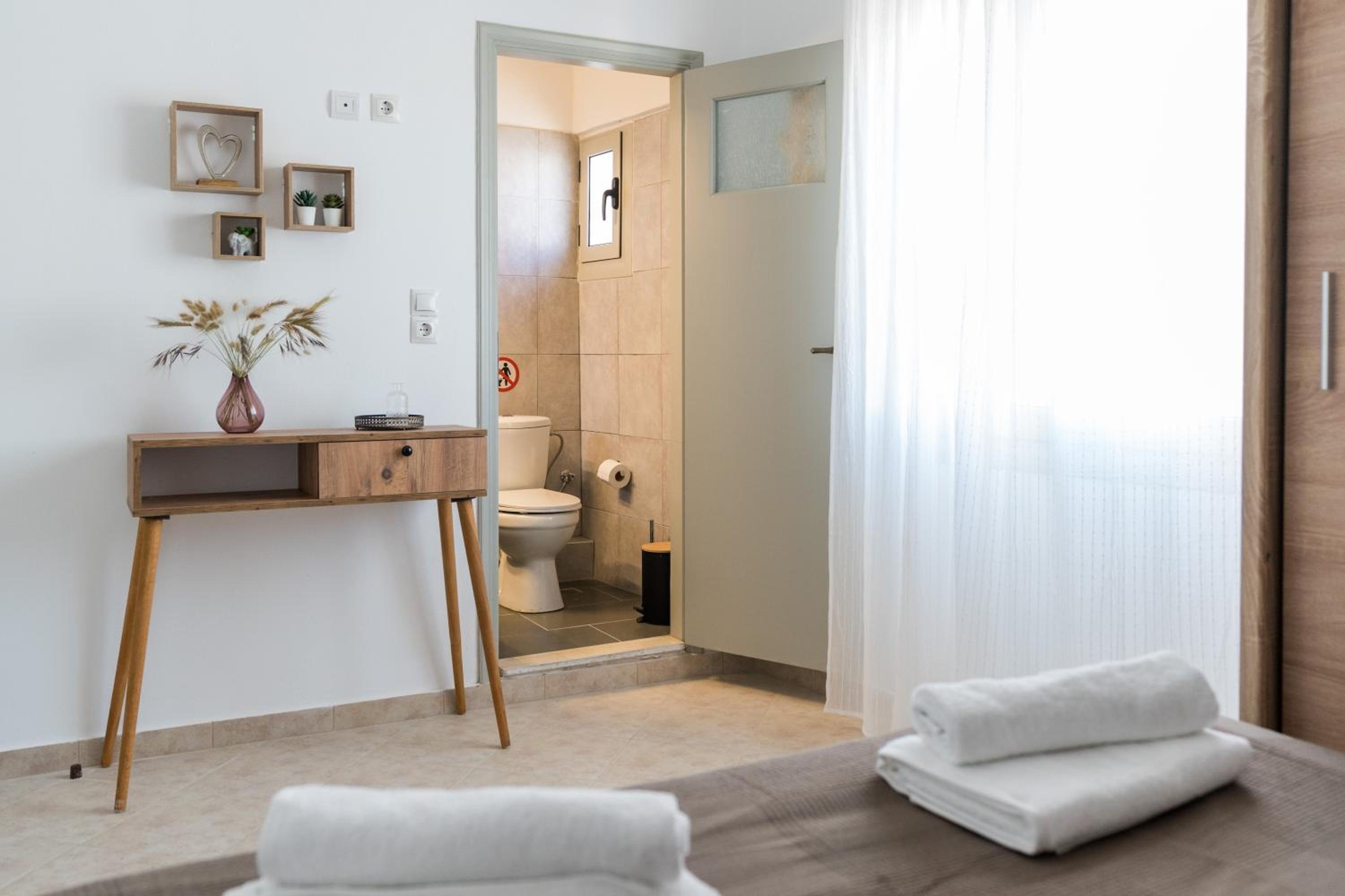 Platon Central Apartment