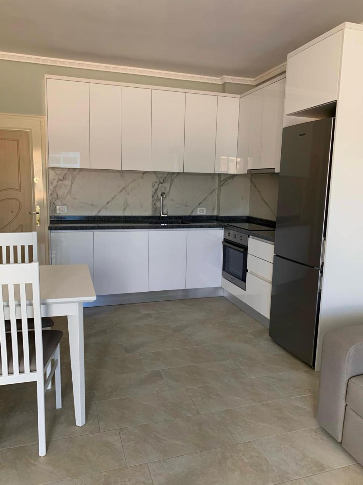 Armando Apartments