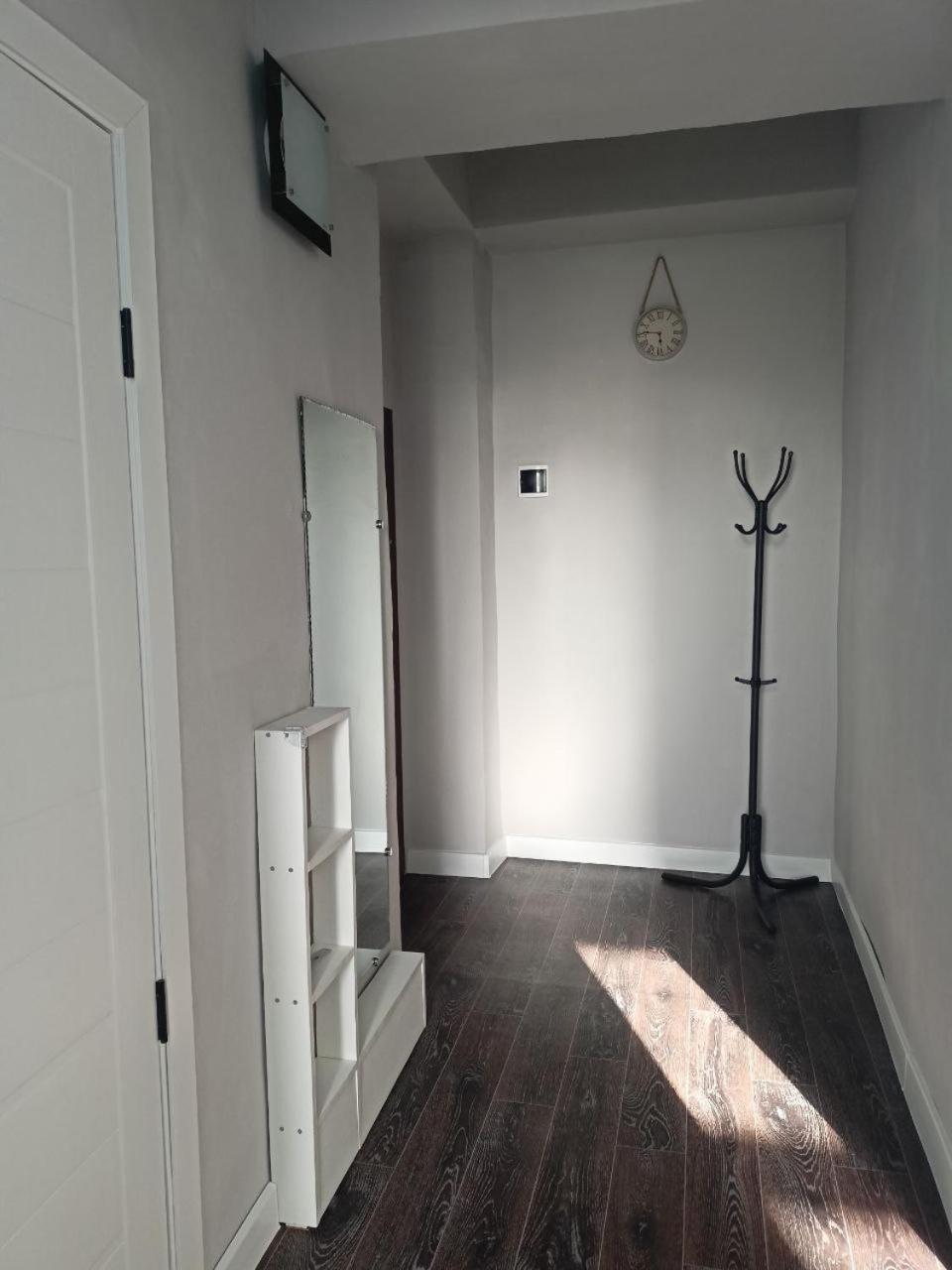 West window apartment