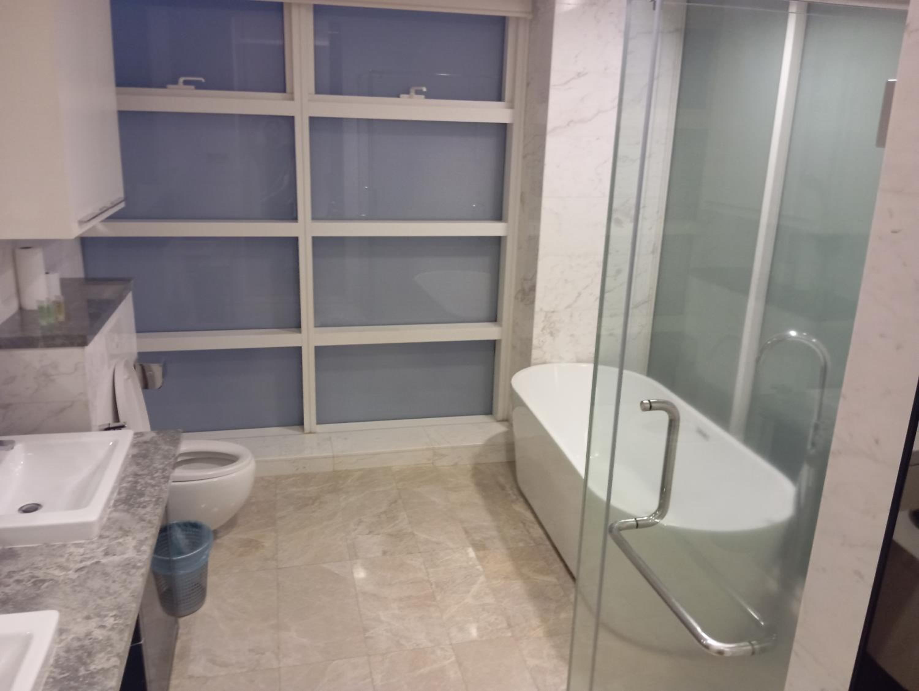 Platinum suites klcc by Fifty One
