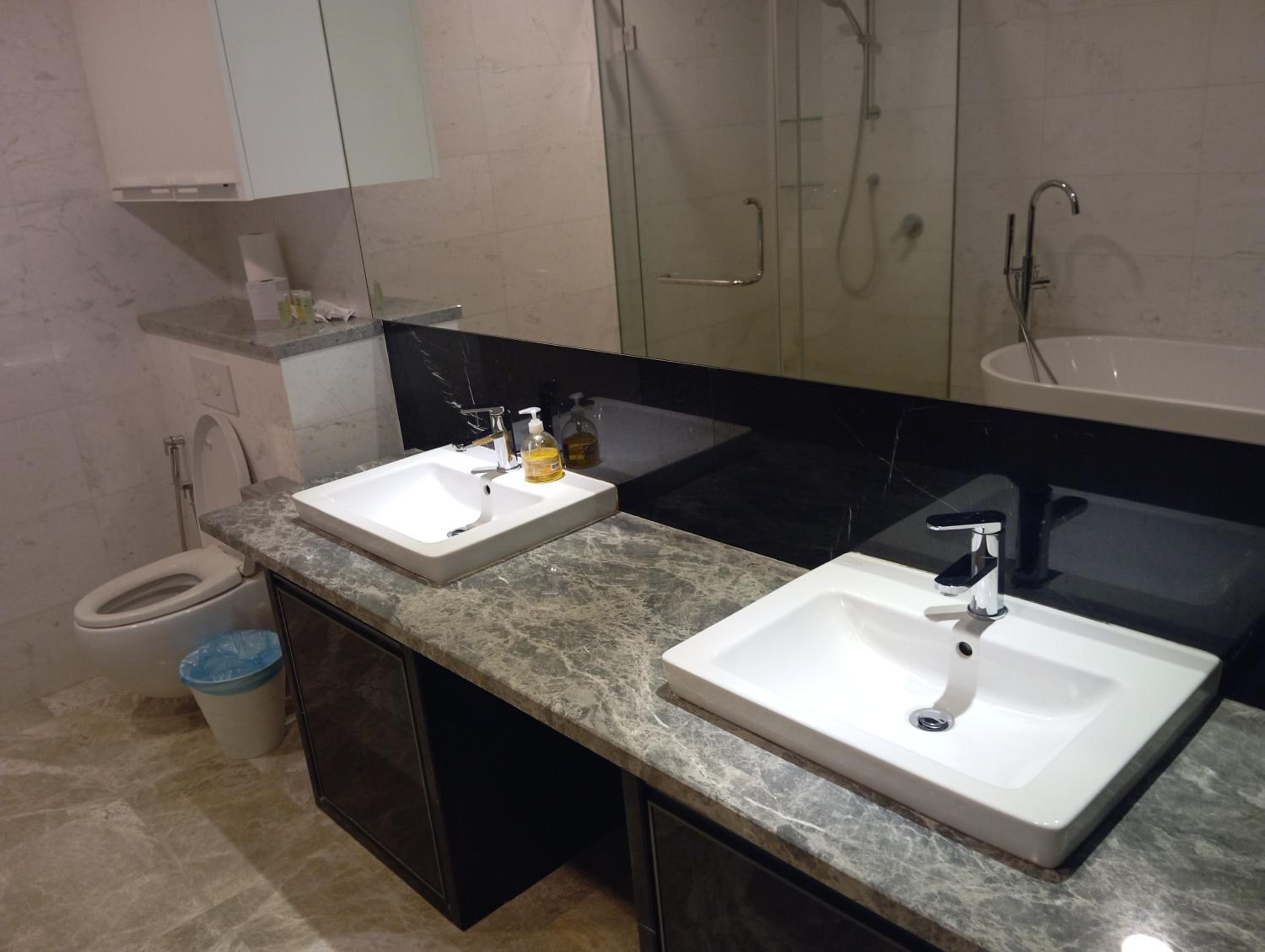 Platinum suites klcc by Fifty One
