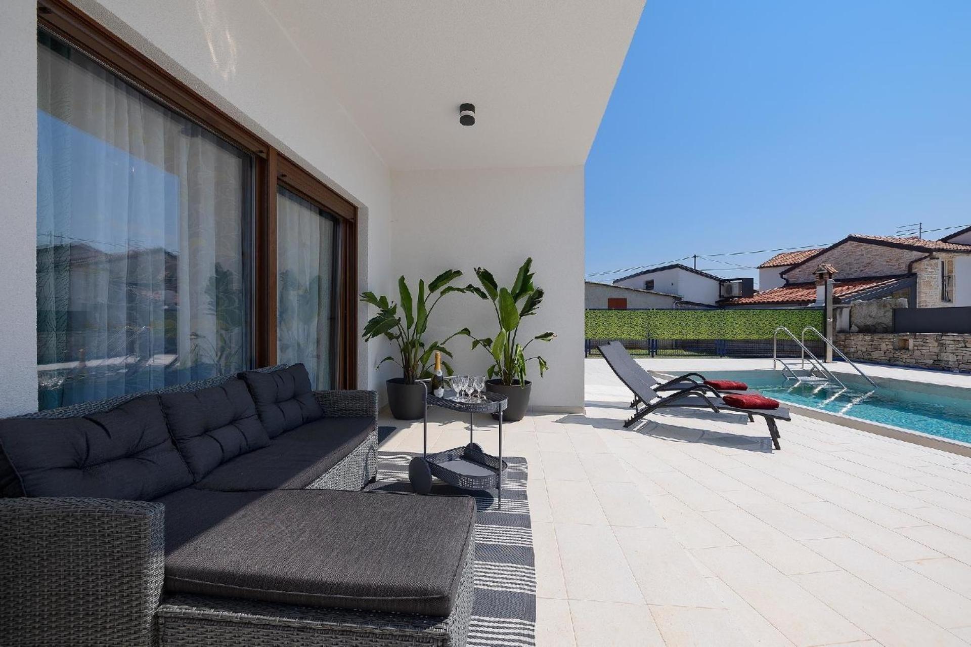 Ferienhaus mit Privatpool für 5 Personen ca 60 qm in Barat, Istrien Binnenland von Istrien