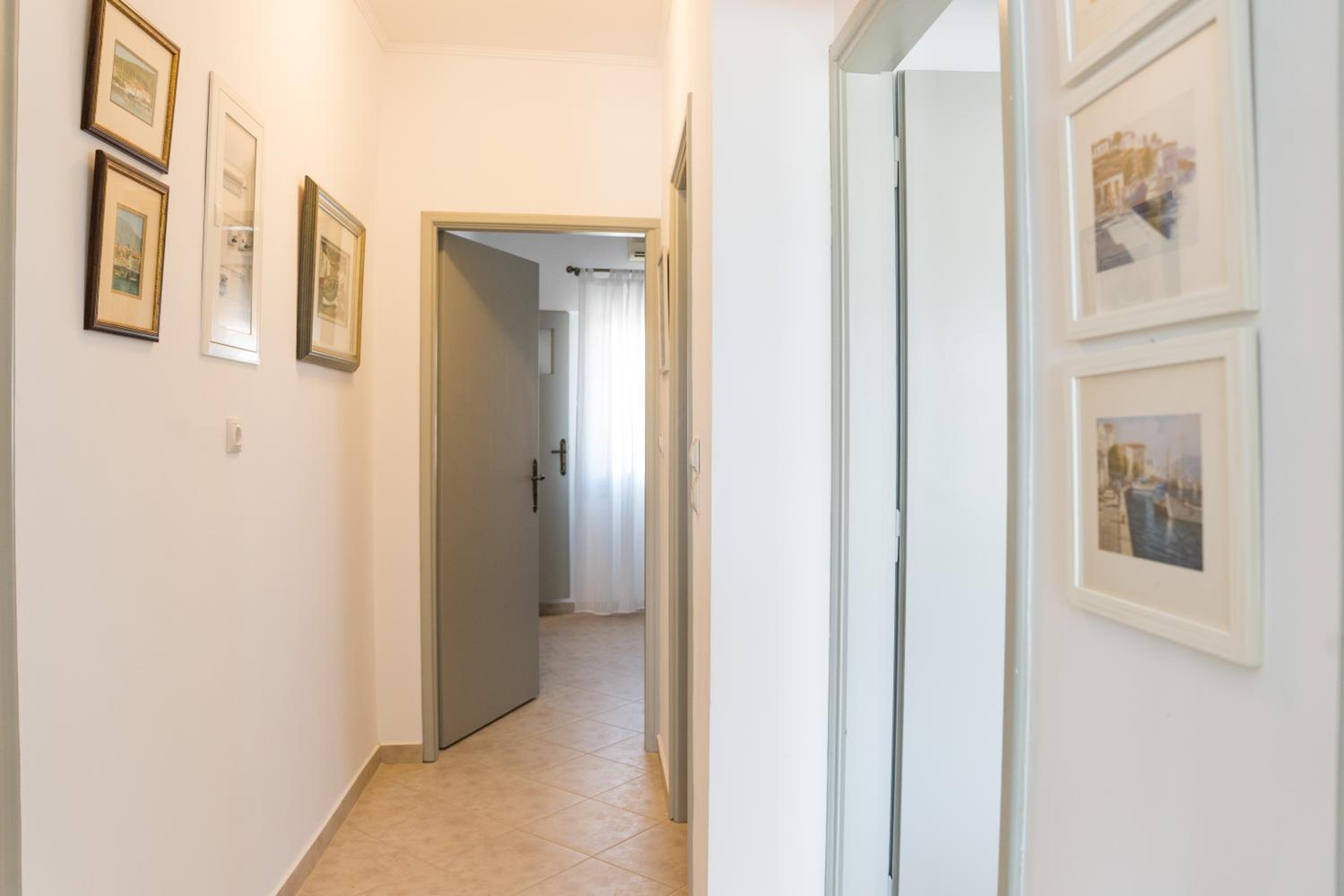 Platon Central Apartment