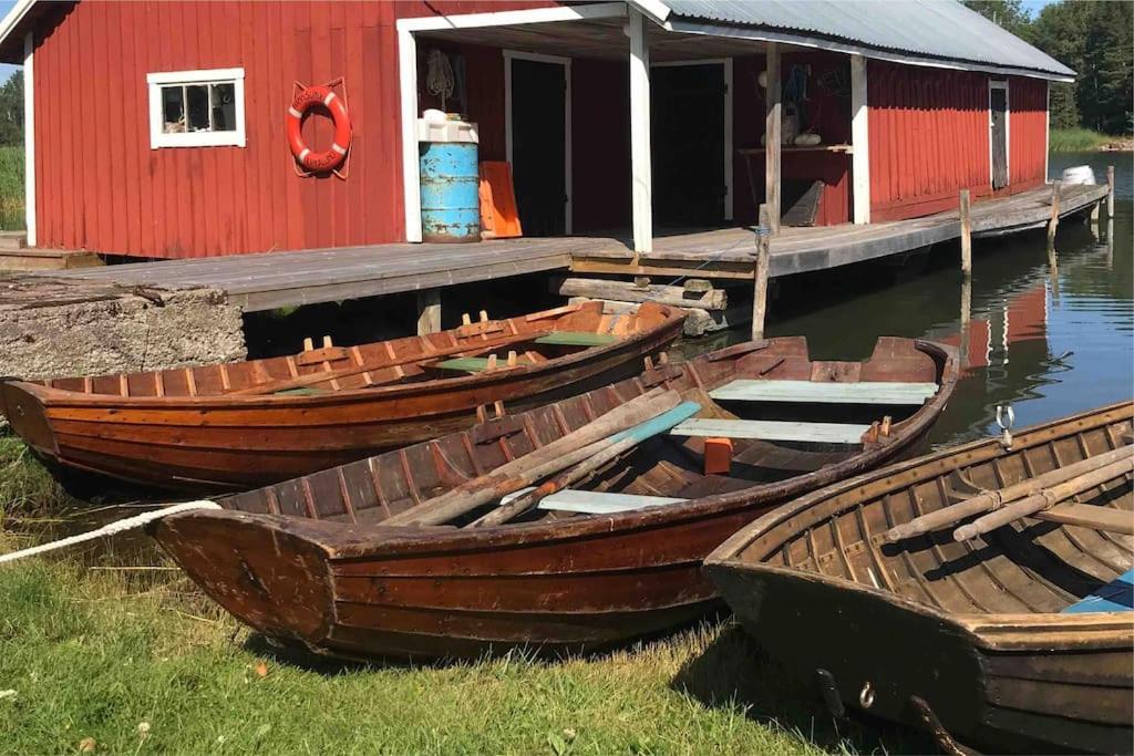 Kalles, skärgårdsidyll med utsikt över Hamnsundet