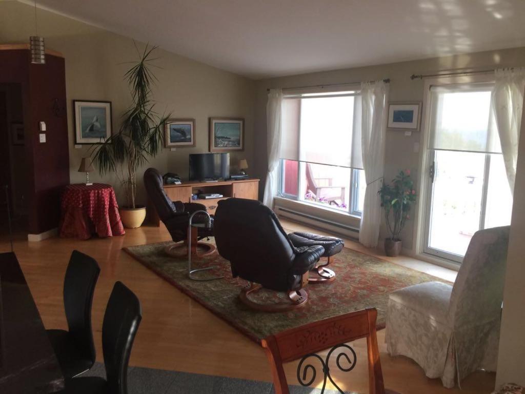 Whales Villa