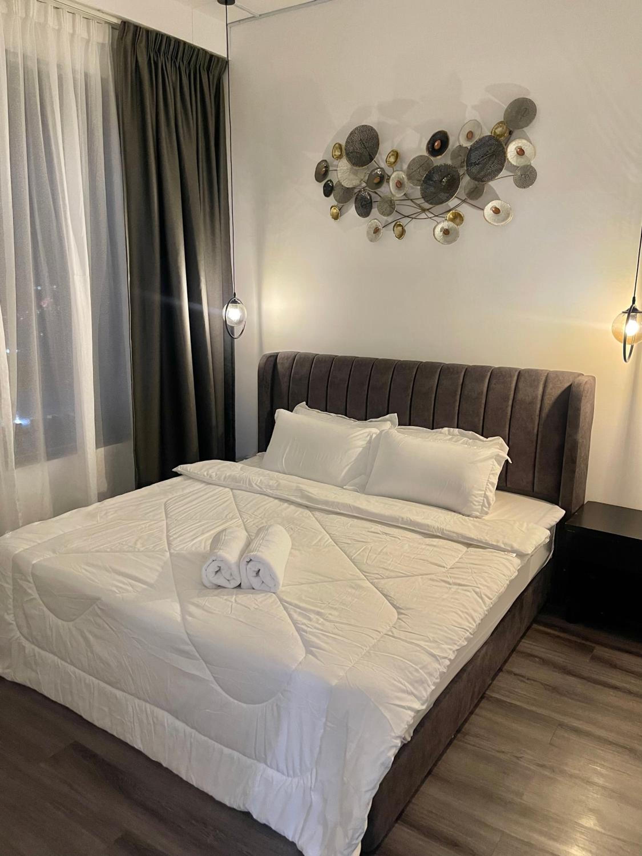SINA Troika Residence Kota Bharu 1BR Netflix Pool photo 4