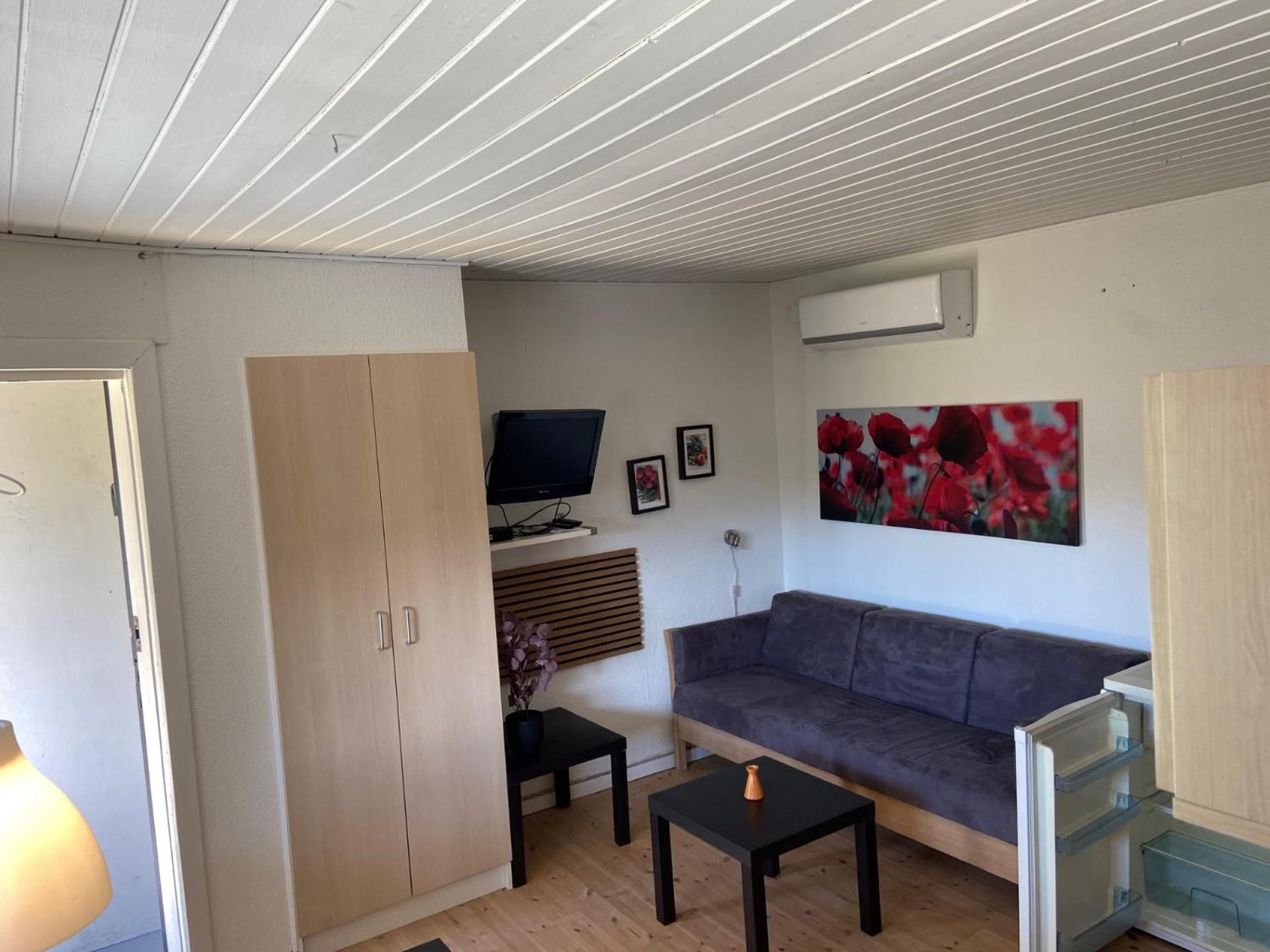 Marielyst Beach and downtown rooms