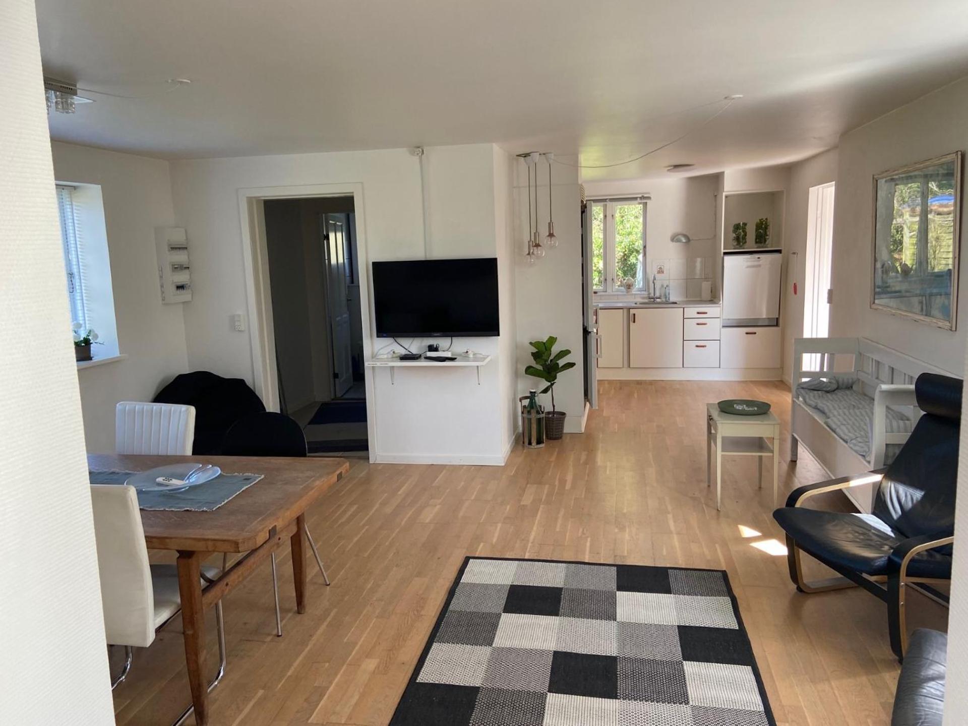 Marielyst Beach and downtown rooms