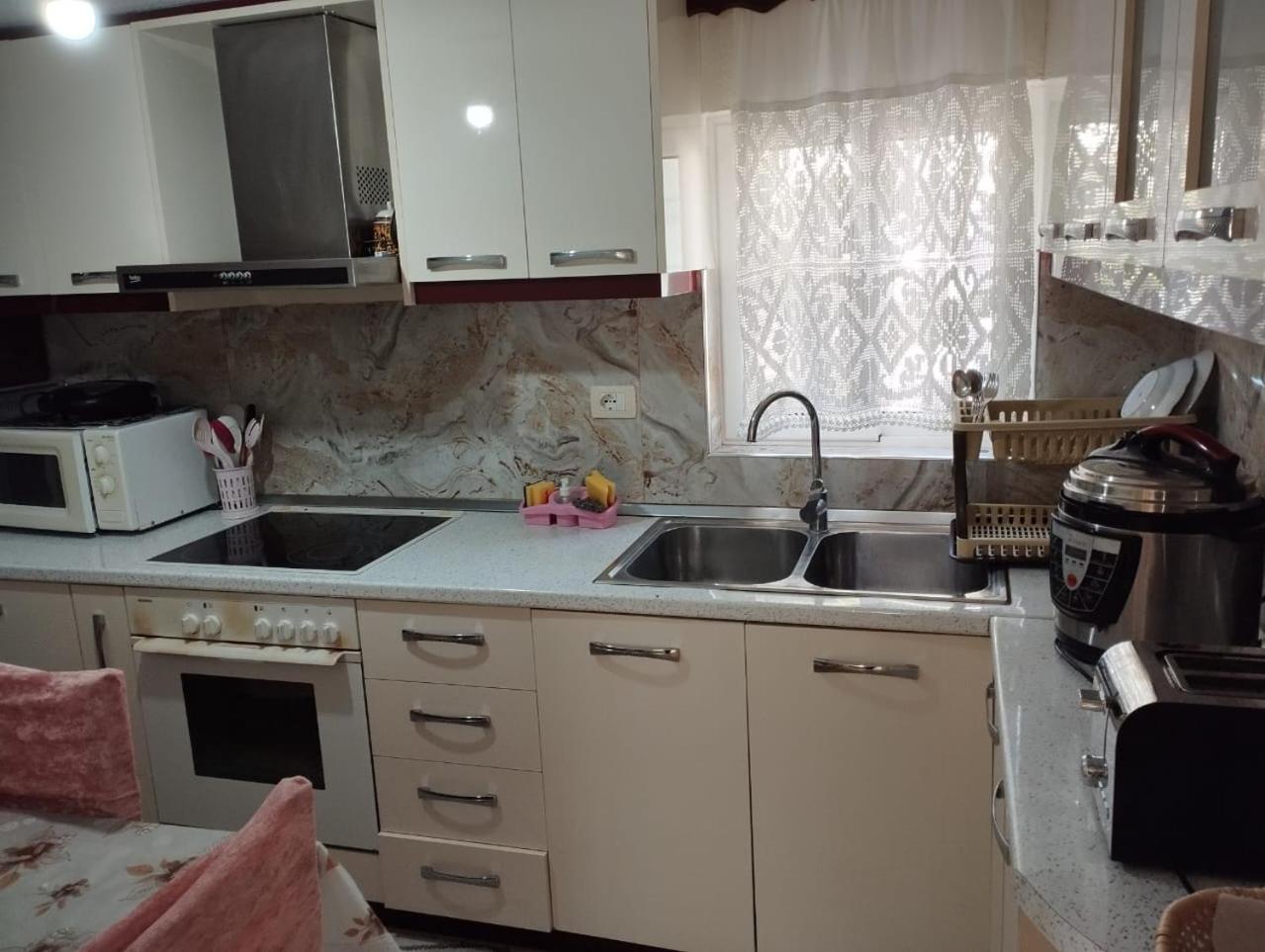 RONDO Guesthouse