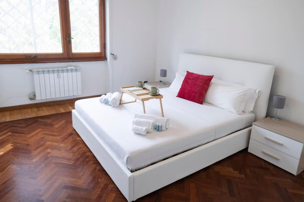 [10 min Vaticano] Big home Balduina con piscina