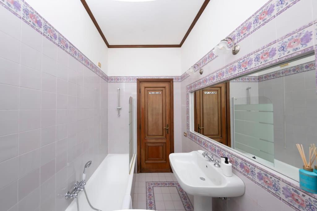 [10 min Vaticano] Big home Balduina con piscina