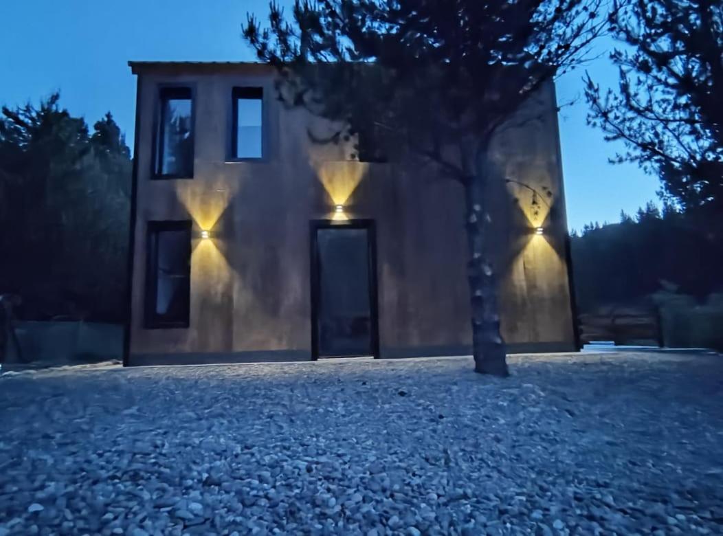 Casa del Río CON 3 DORMITORIOS Y 2 BAÑOS
