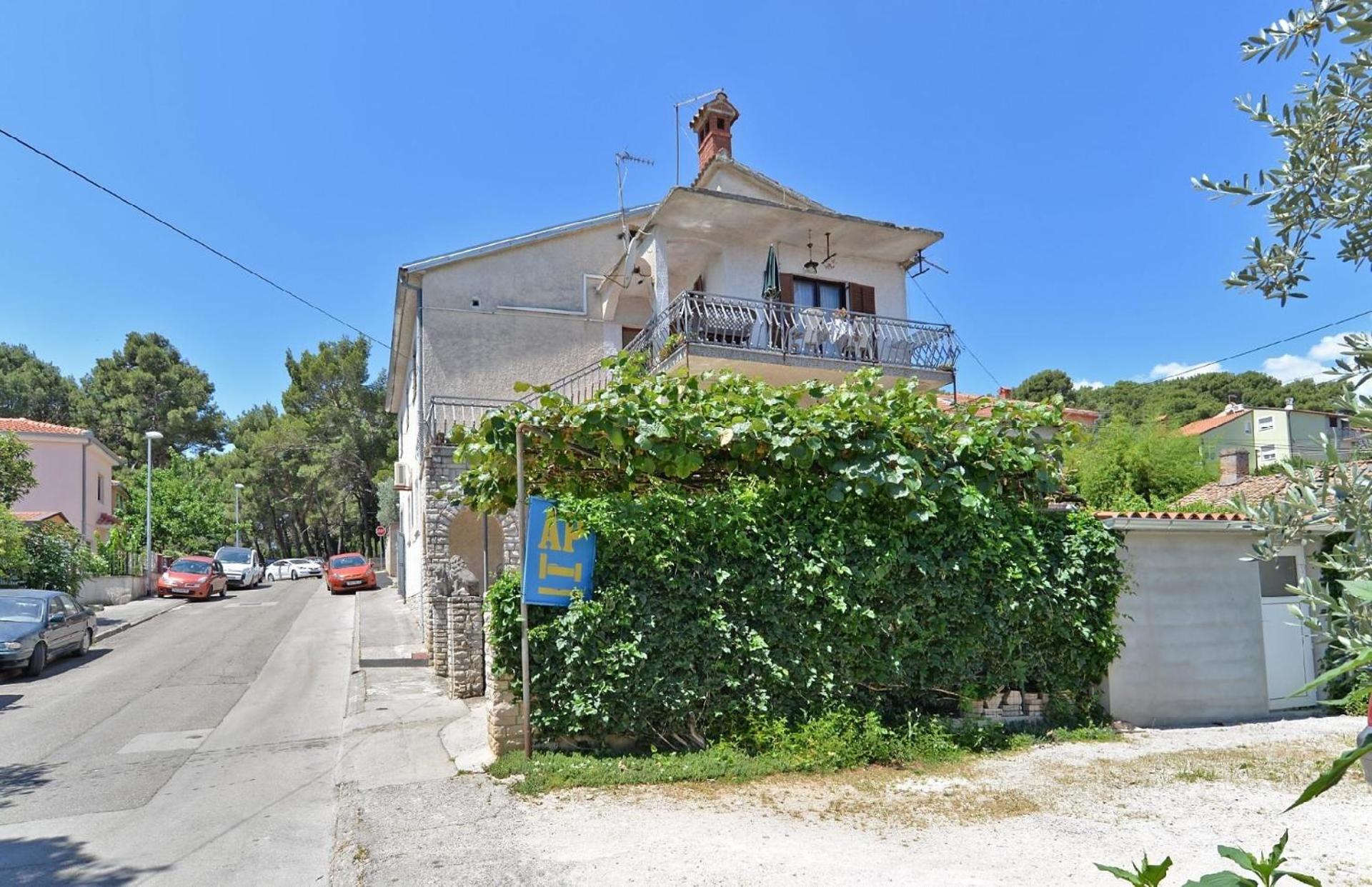 Ferienwohnung für 2 Personen ca 15 qm in Sijana, Istrien Istrische Riviera view 4