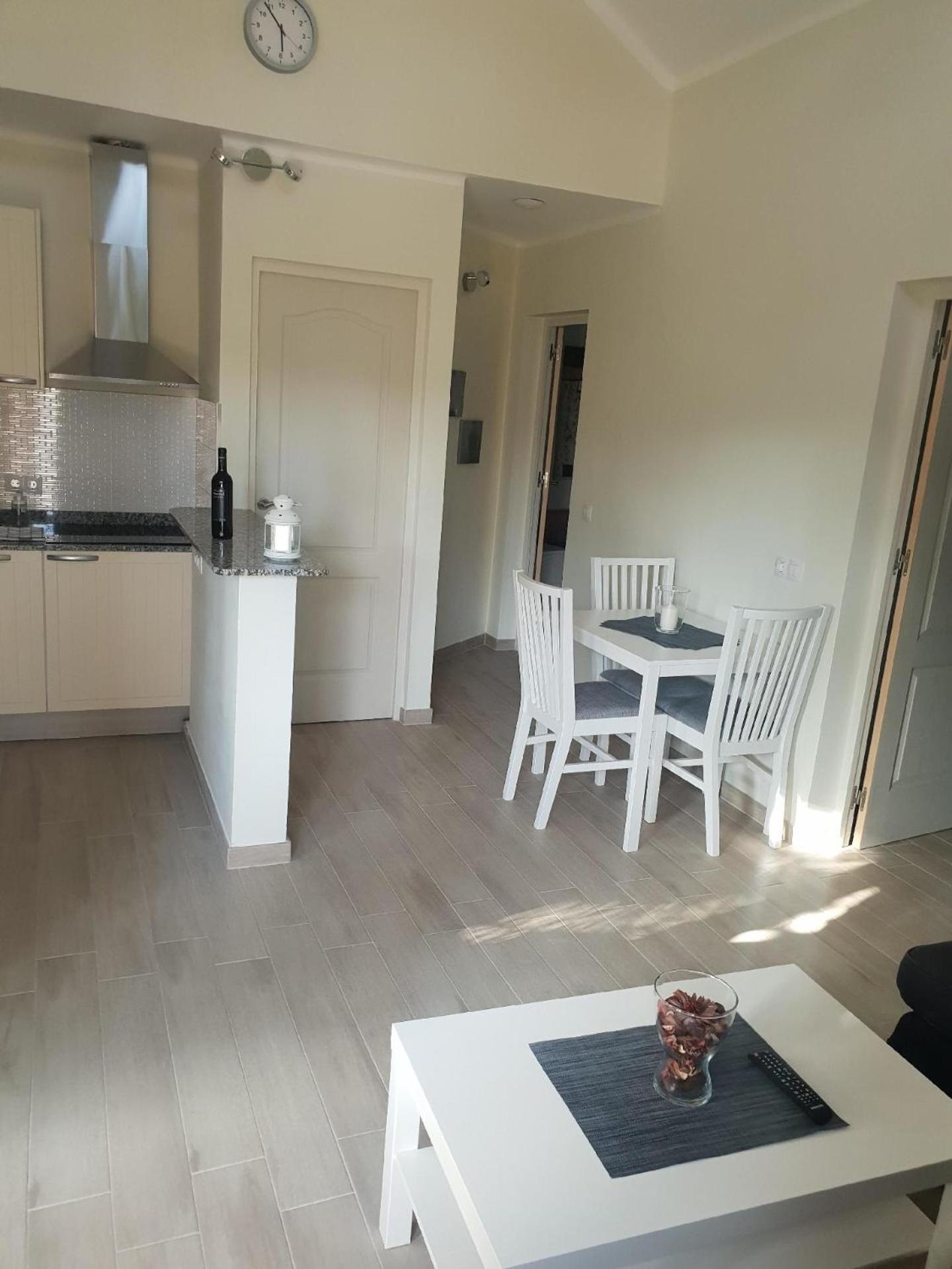 Ruhige Ferienwohnung Für 4 Personen
