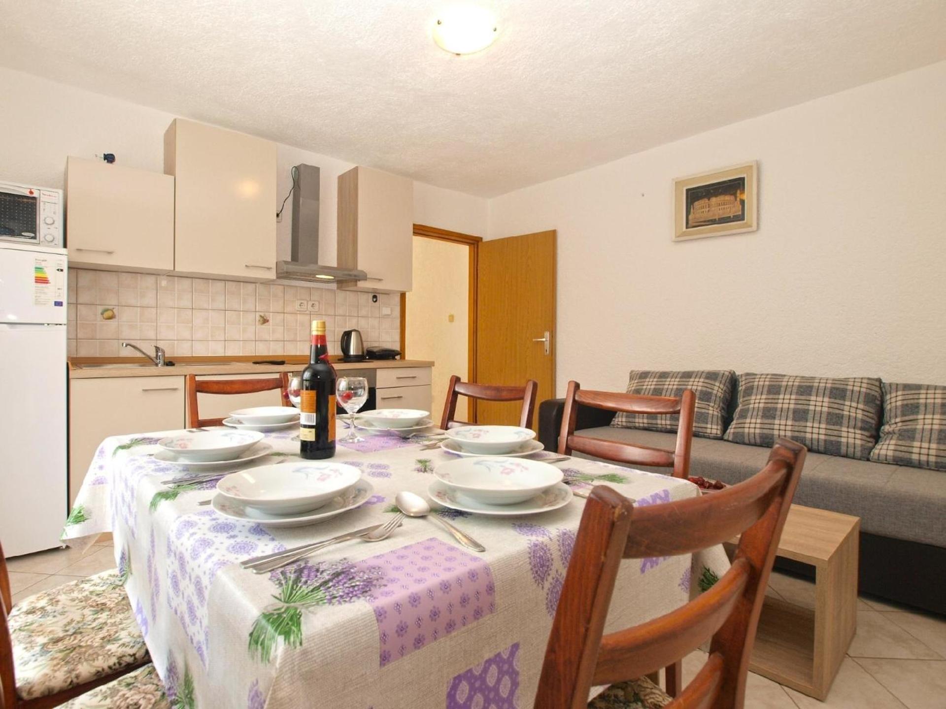 Ferienwohnung für 4 Personen ca 55 qm in Pula, Istrien Istrische Riviera - b54930 view 3