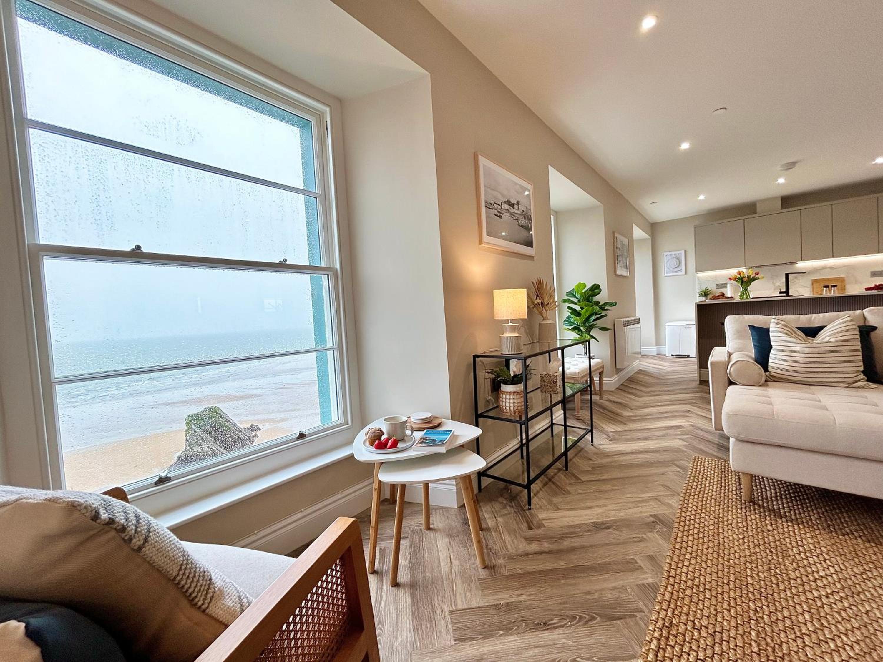 Number 8 Croft House Tenby view 3