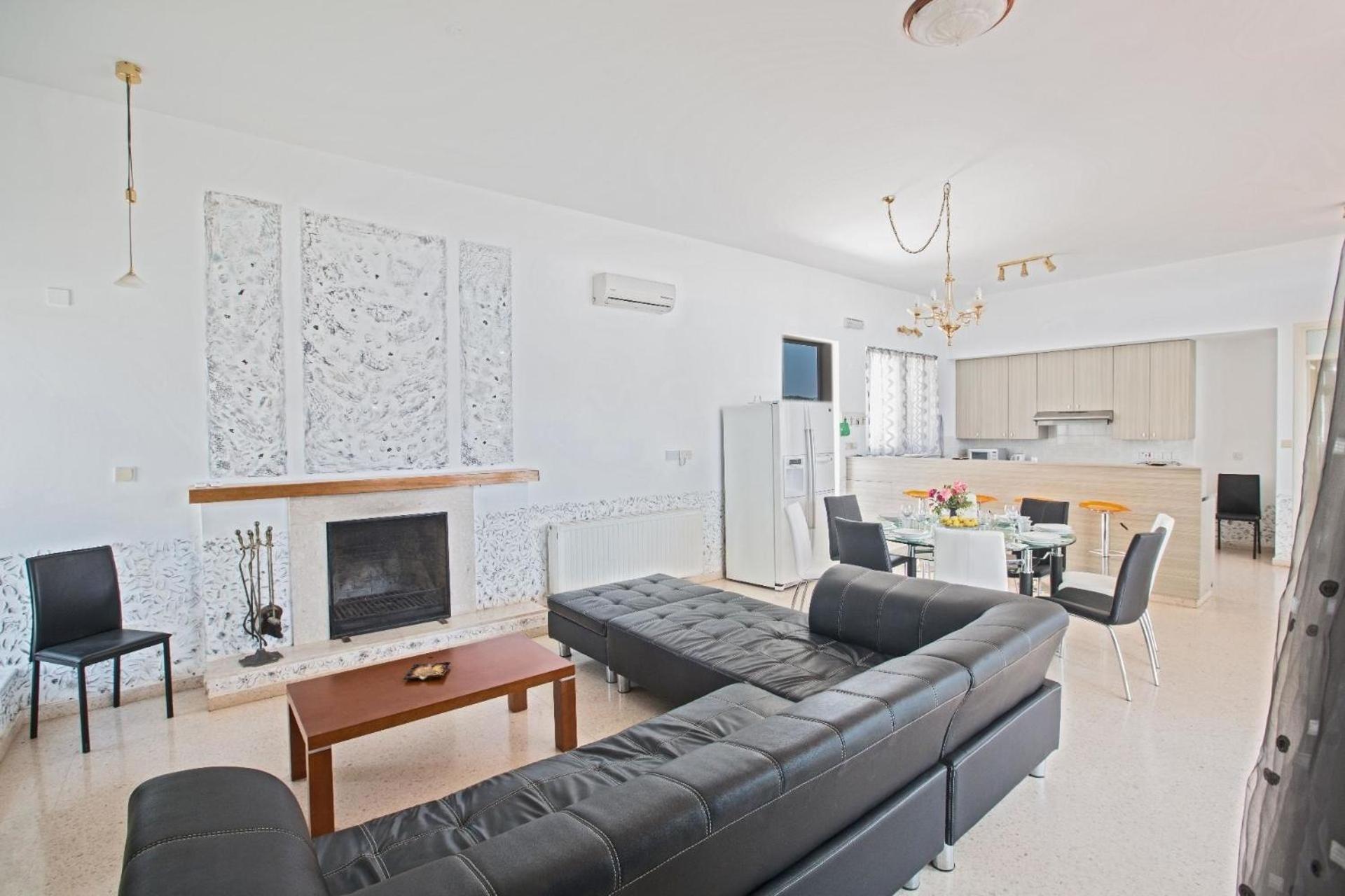 Ferienhaus mit Privatpool für 8 Personen ca 160 qm in Agia Napa, Südküste von Zypern