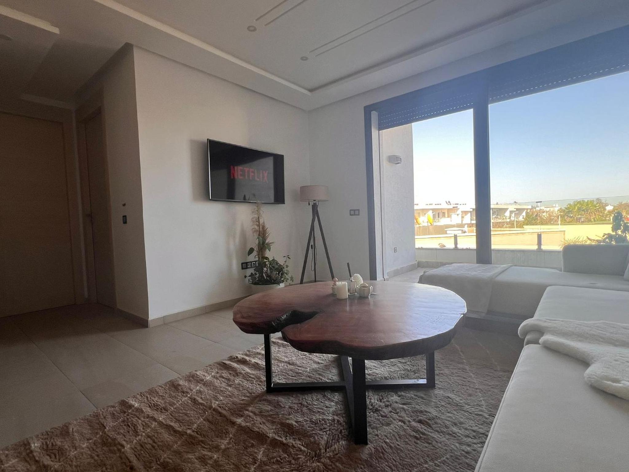 Modern flat by the Beach view 4