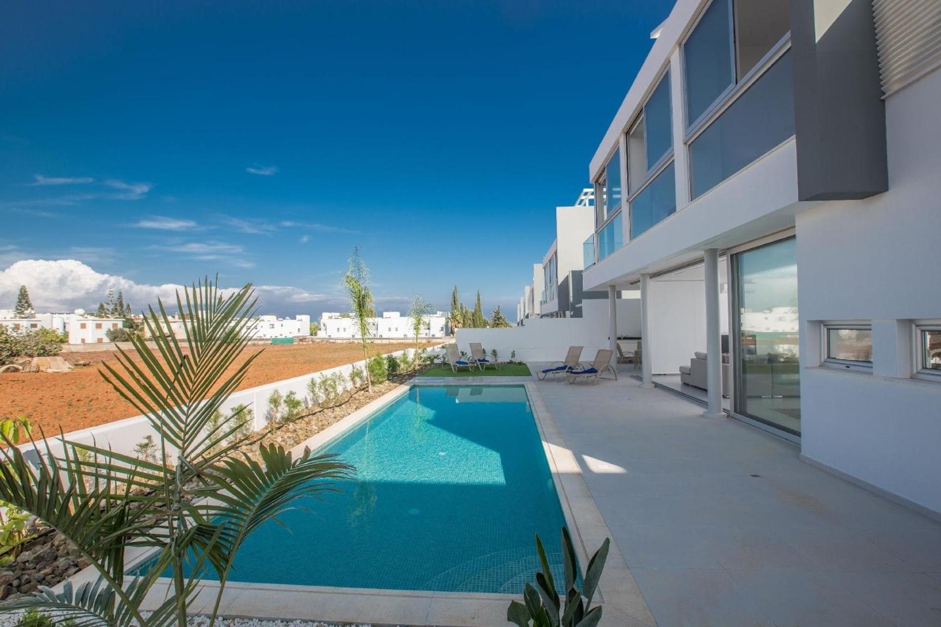 Ferienhaus mit Privatpool für 7 Personen ca 137 qm in Pernera, Südküste von Zypern