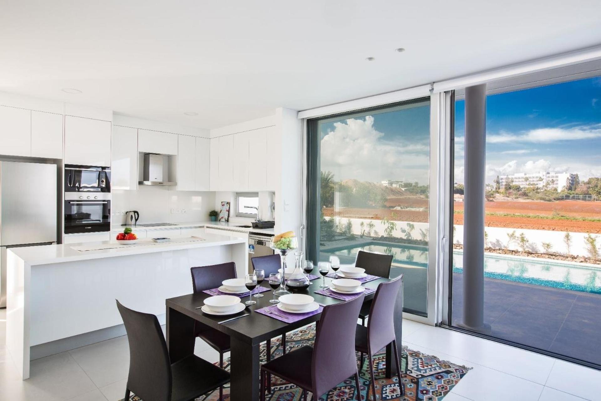 Ferienhaus mit Privatpool für 7 Personen ca 137 qm in Pernera, Südküste von Zypern