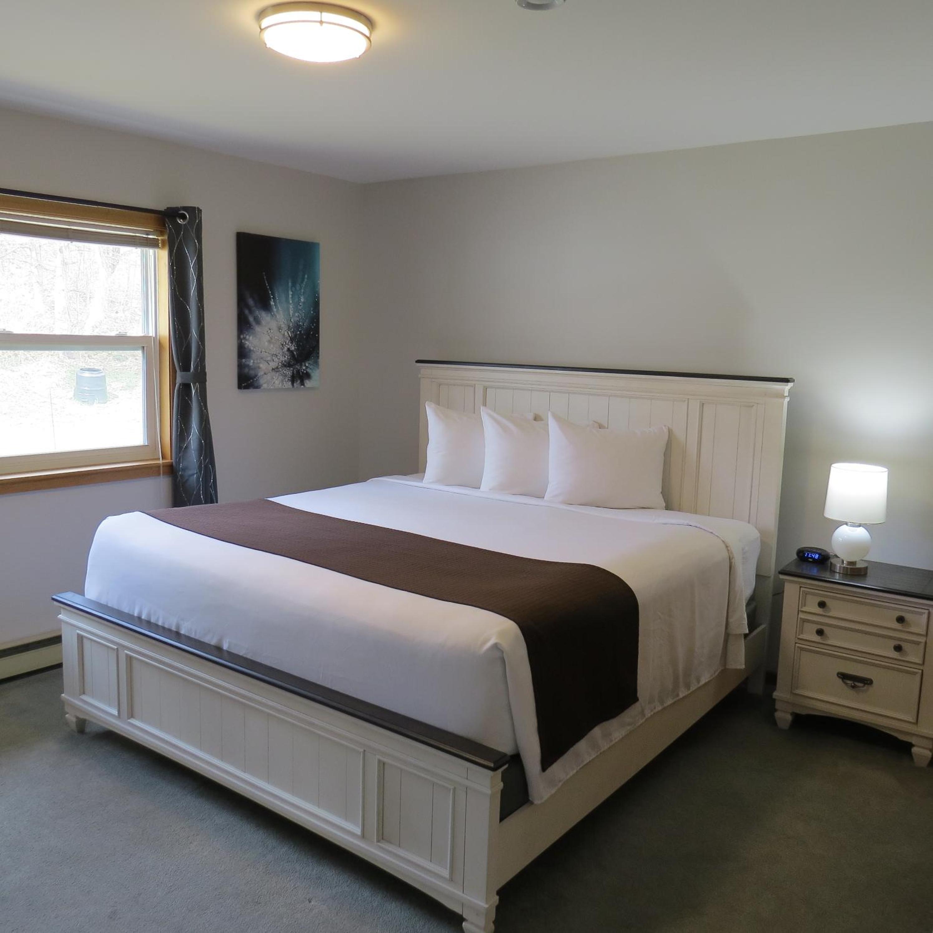 Dockside Suites