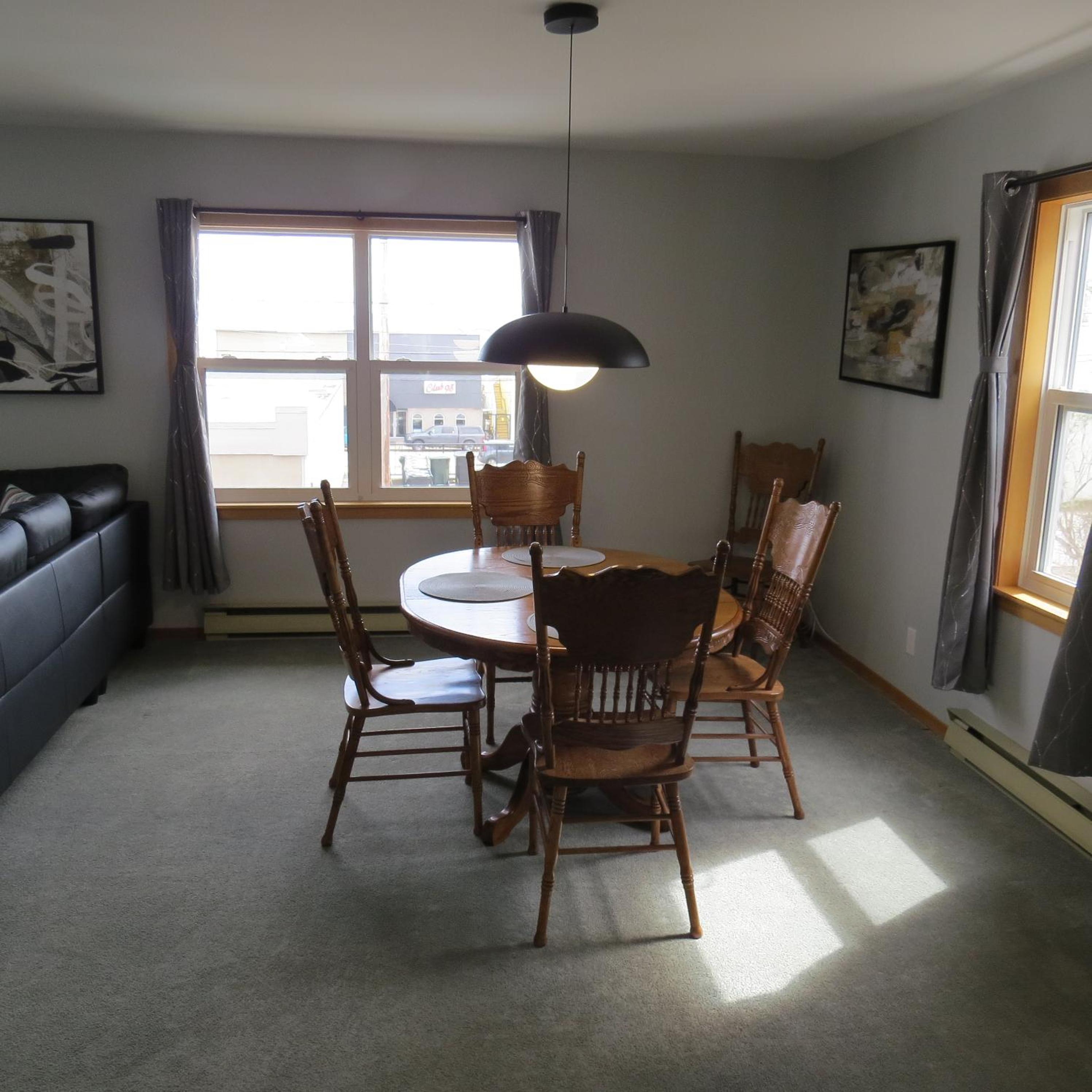 Dockside Suites