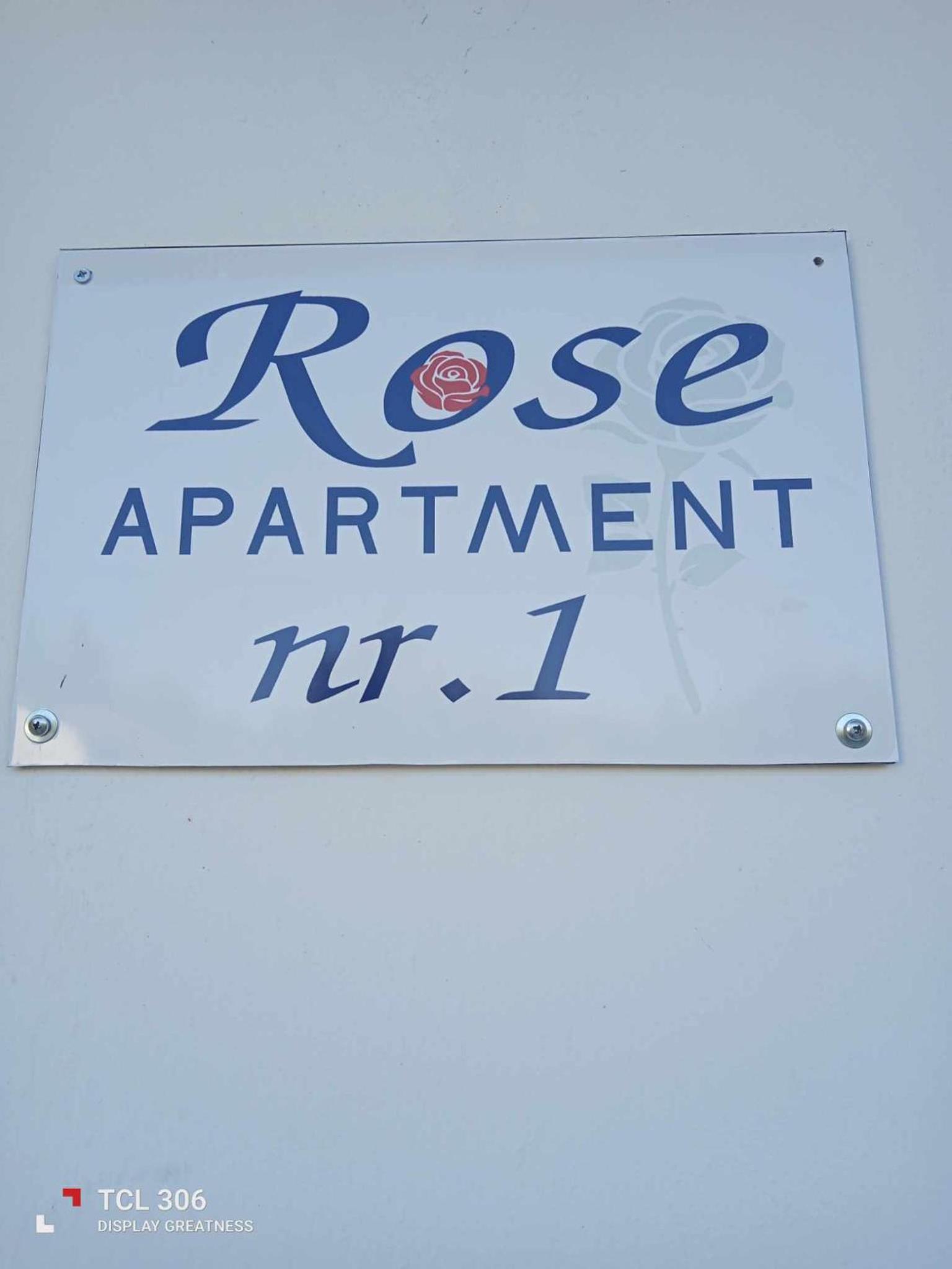 Rose apartment nr1 Mesongi