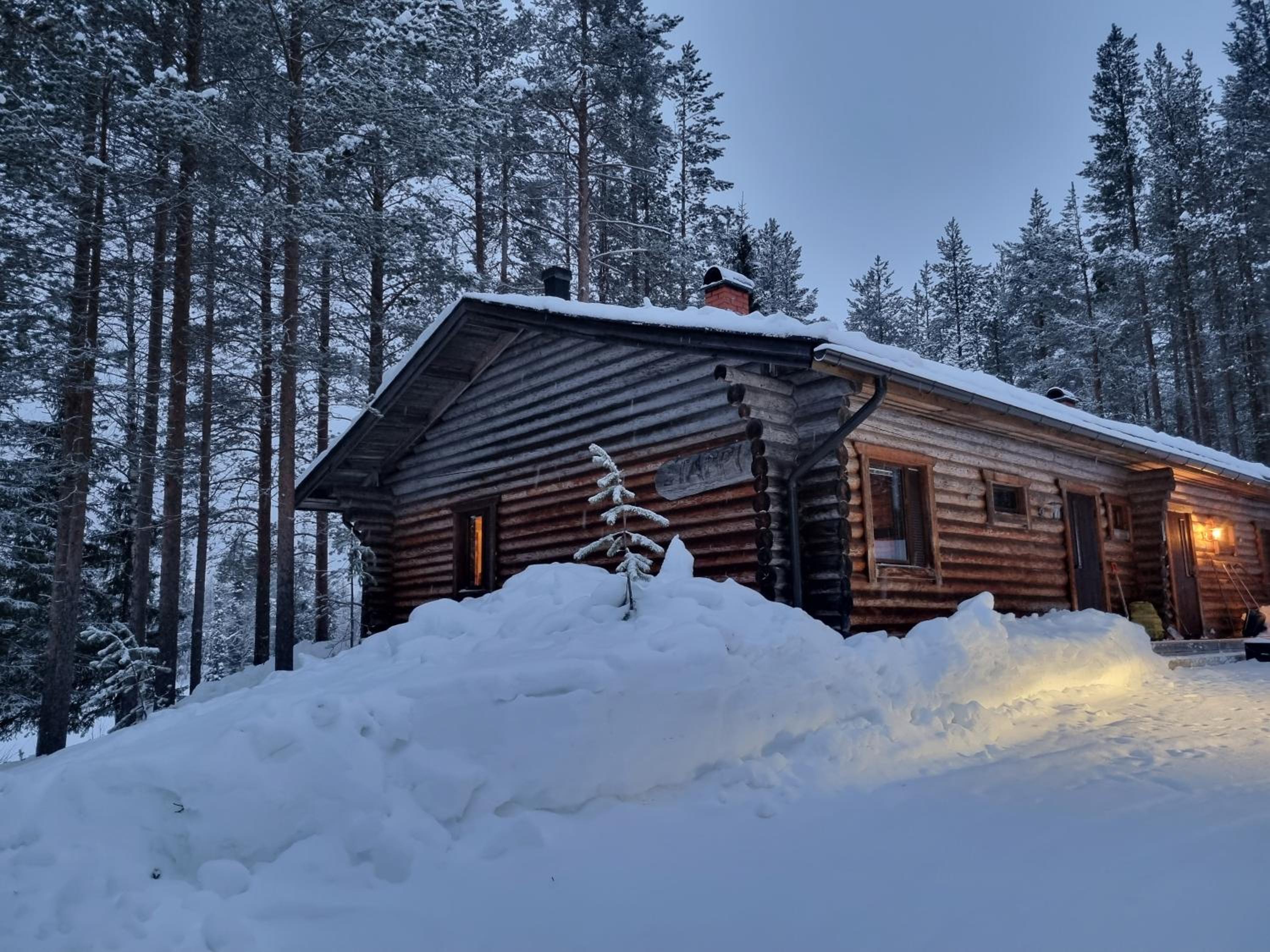 Log cabin Ylläs Valokki - sauna, fireplace, Ylläs view
