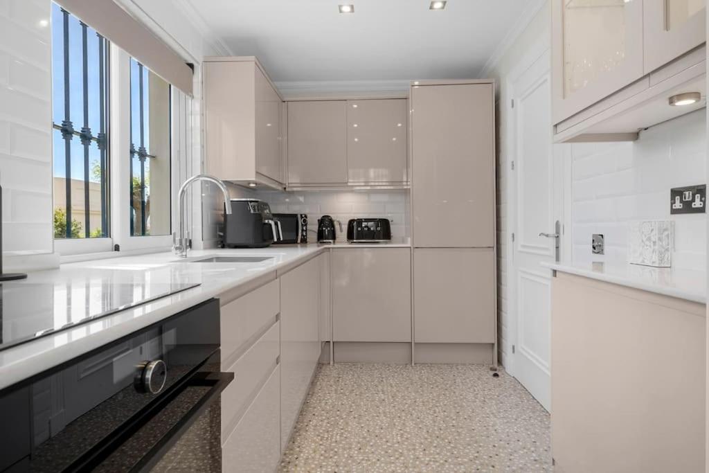 La Quinta Hills - Luxury Apartment