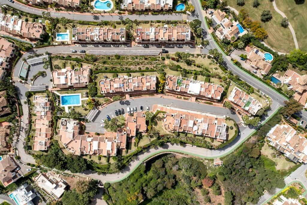 La Quinta Hills - Luxury Apartment