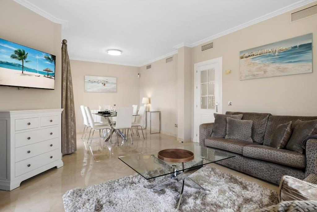 La Quinta Hills - Luxury Apartment