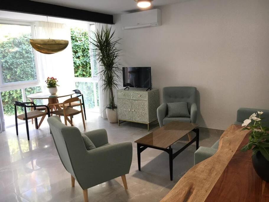 Sun and Sea, Apartment for Rest in Playa Albir, Costa Blanca view 2