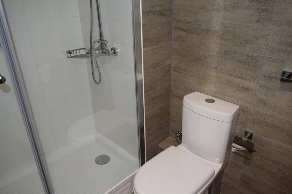 Pura Vida - apartamento con salida a la costa