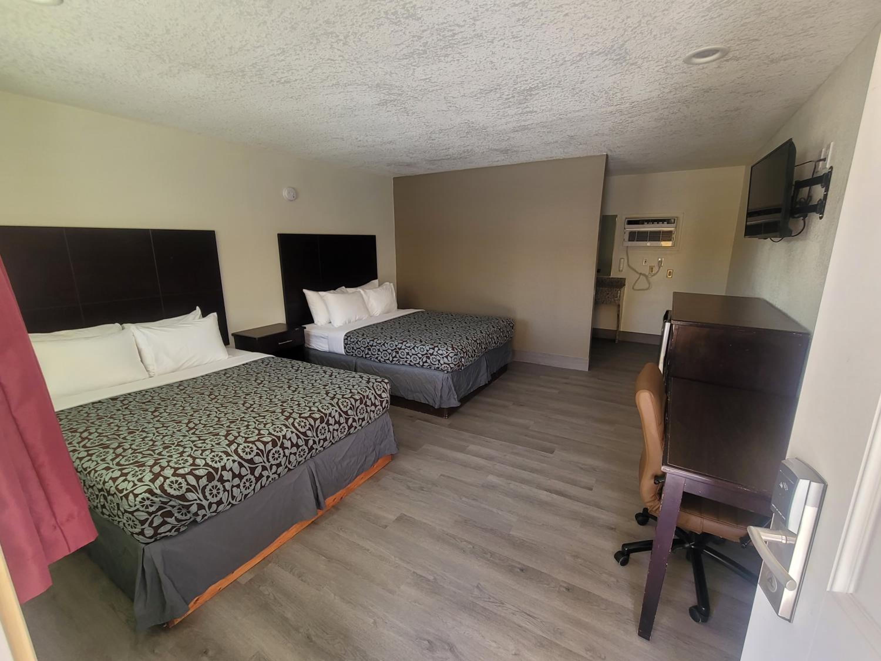 Las Vegas Vacations - Econo Lodge Las Vegas - Property Image 5