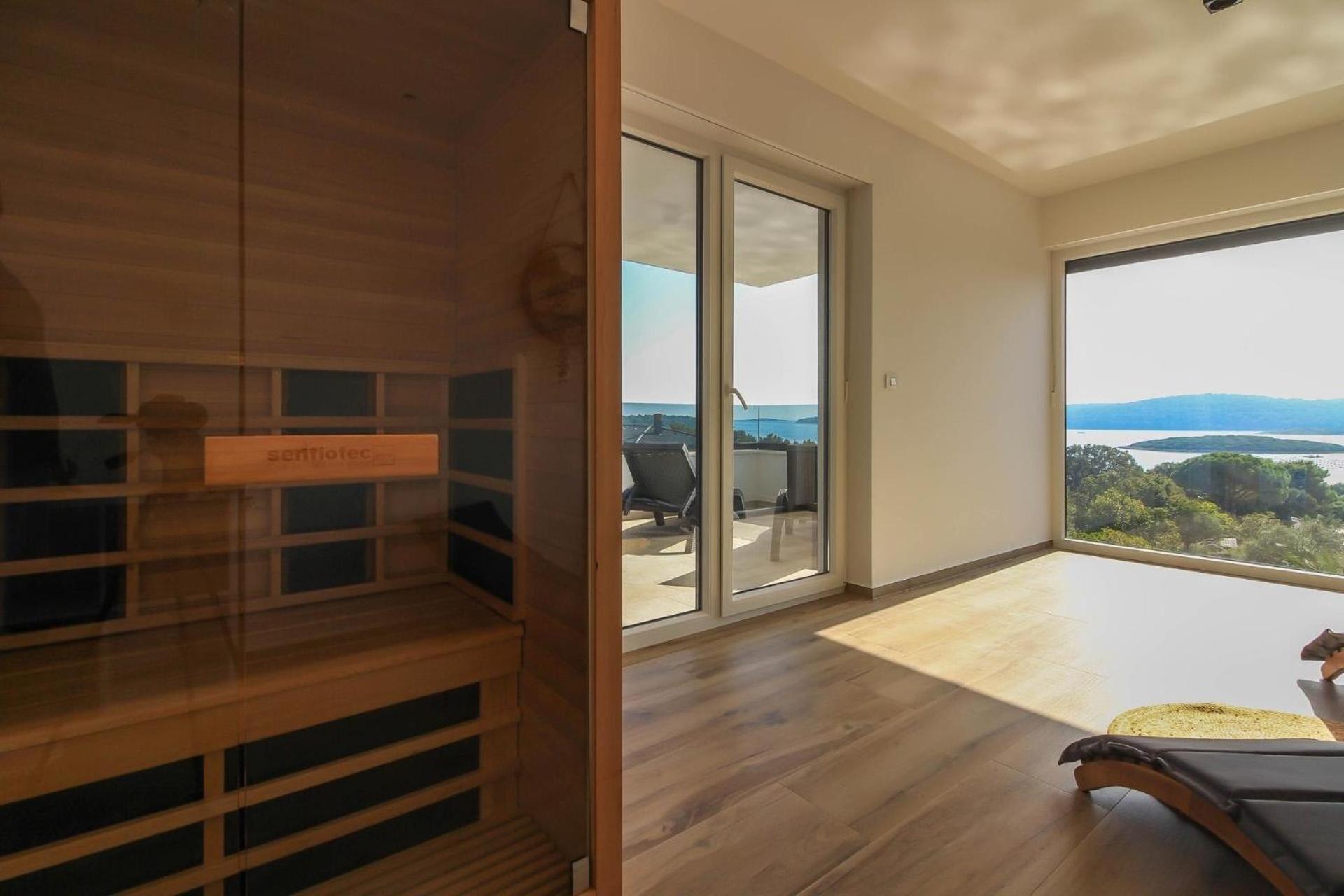 Ferienhaus mit Privatpool für 8 Personen ca 200 qm in Pomer, Istrien Istrische Riviera view 2