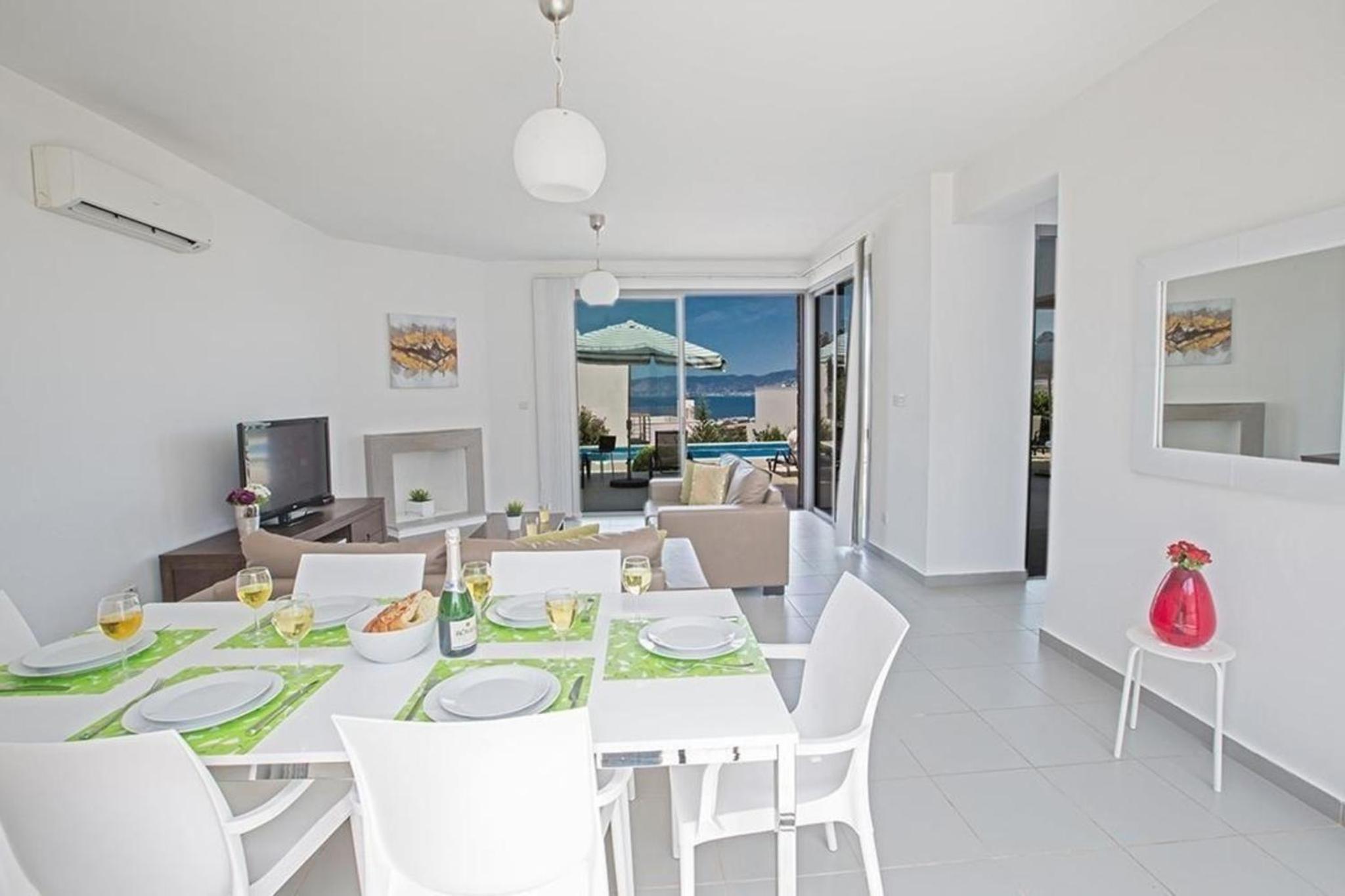 Ferienhaus mit Privatpool für 6 Personen ca 130 qm in Latchi, Westküste von Zypern Halbinsel Akamas