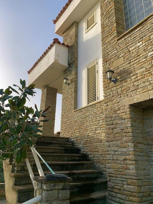 Natalia's House Surrel Villa