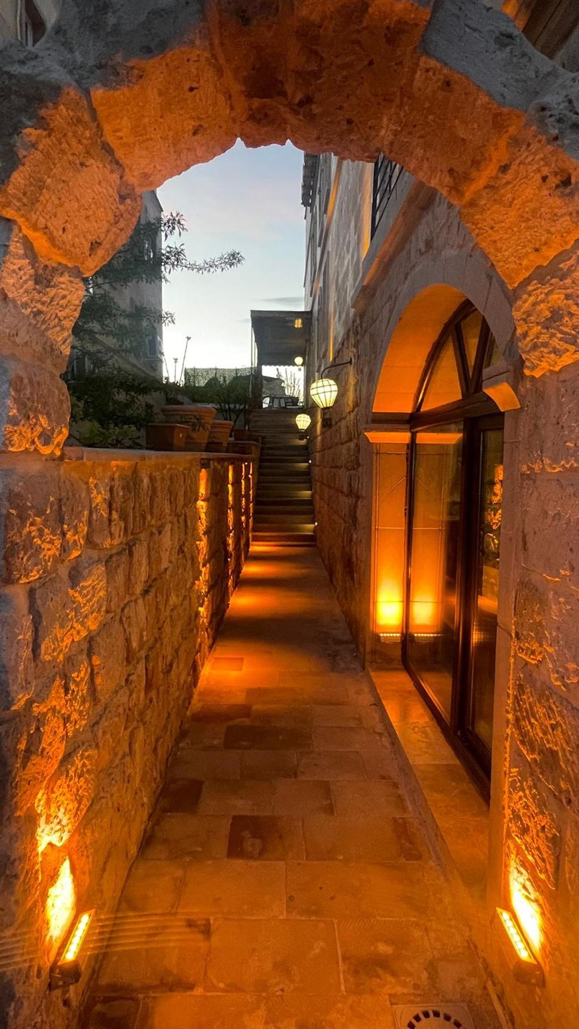 Balloon View Hotel - Image 12