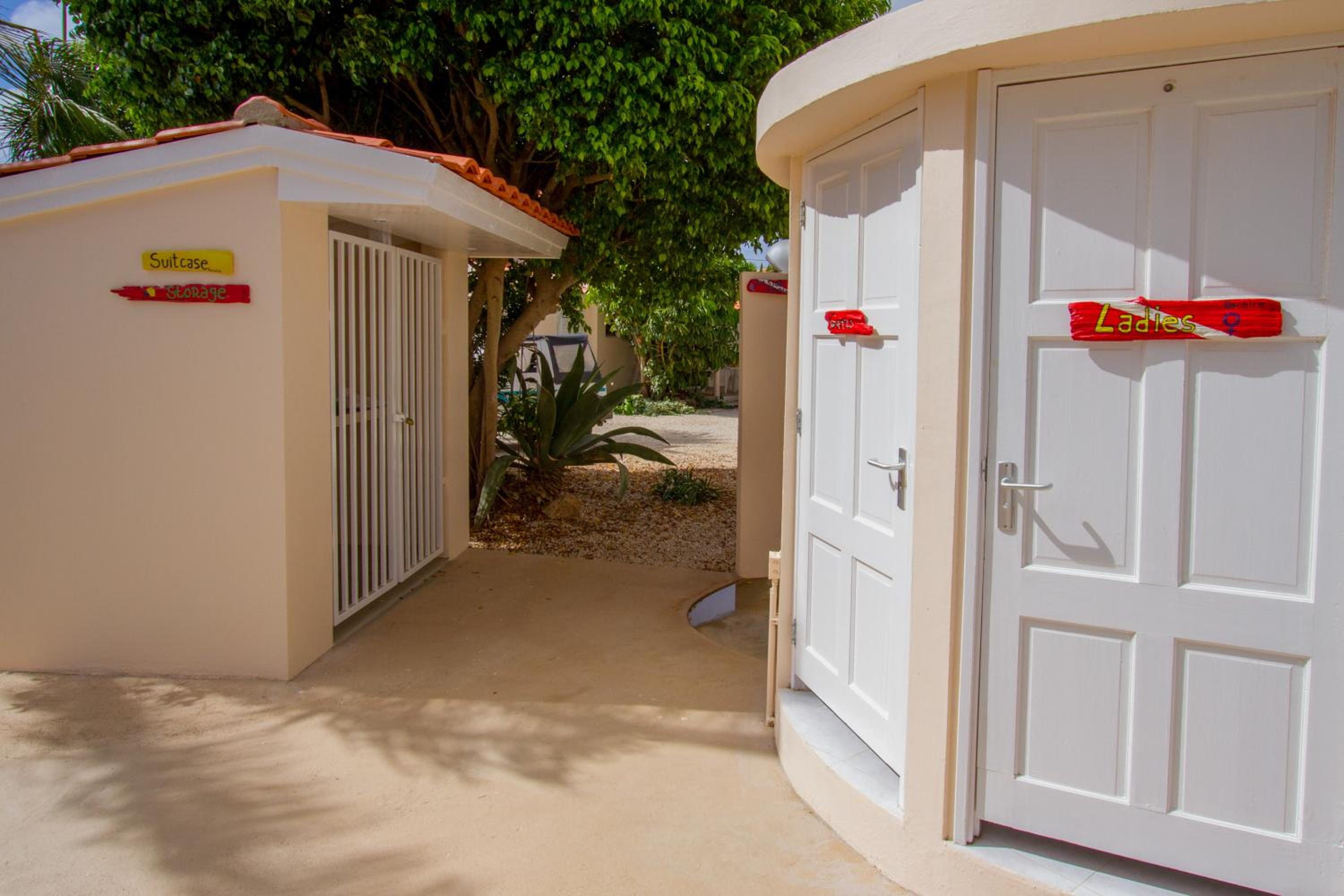 Hamlet Oasis Resort