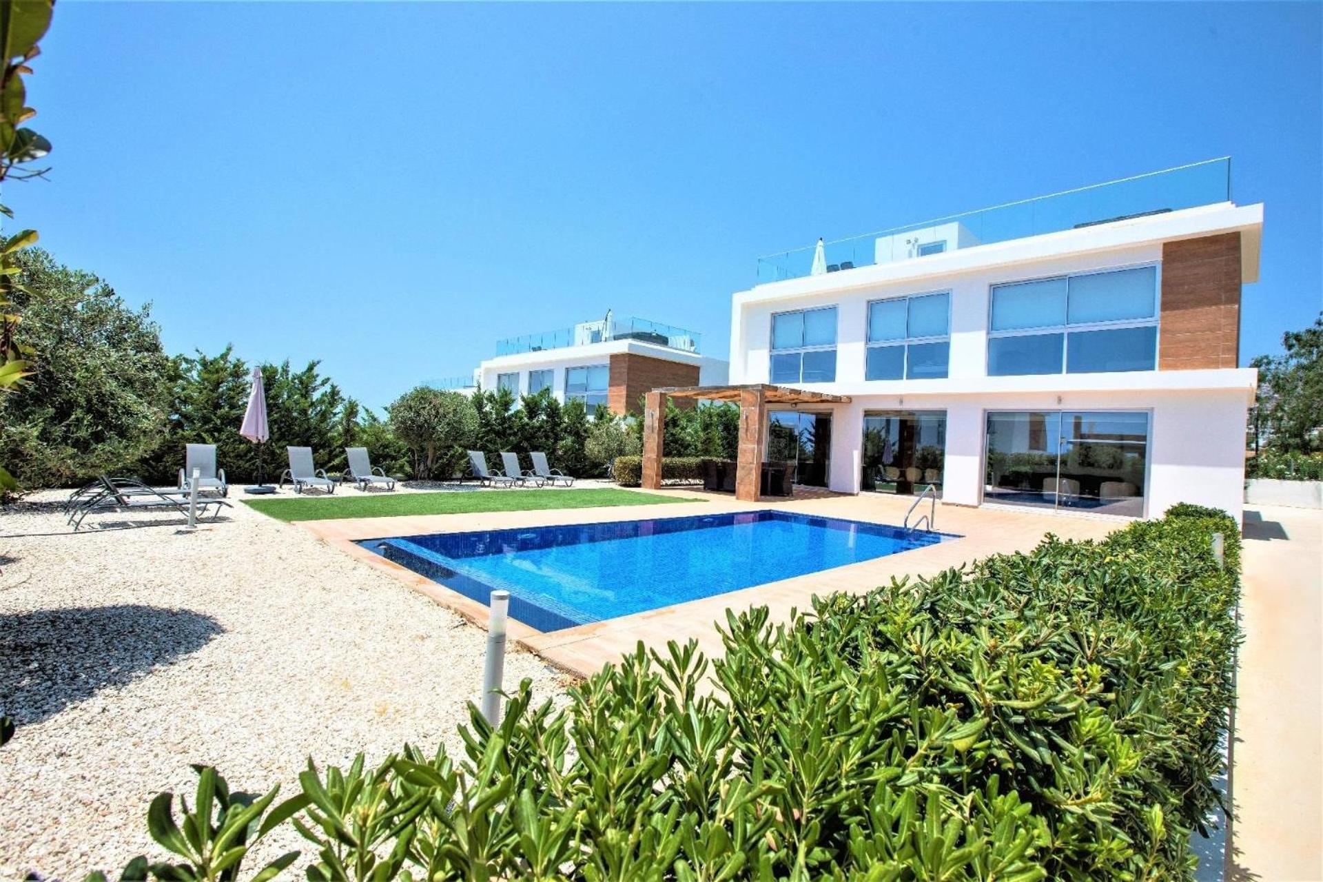 Luxuriöse Villa Mit Privatem Pool Und Whirlpool