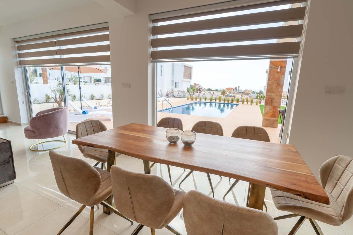 Luxuriöse Villa Mit Privatem Pool Und Whirlpool