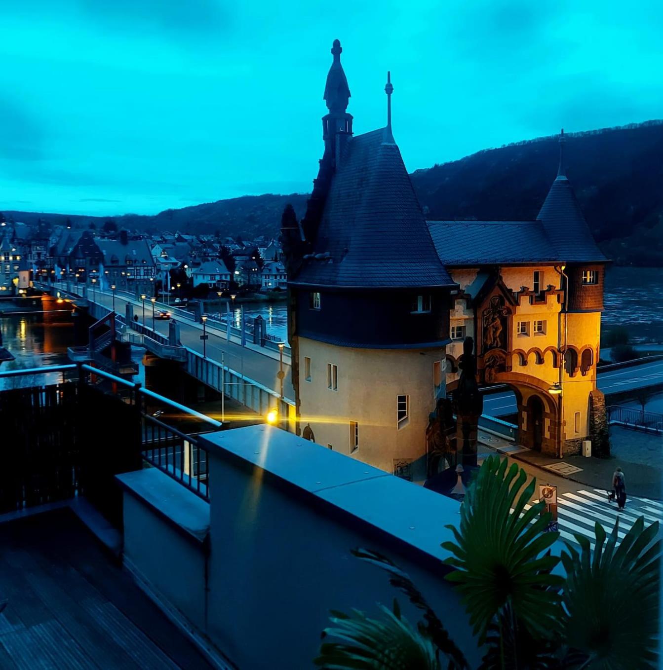 Blick zum Brückentor